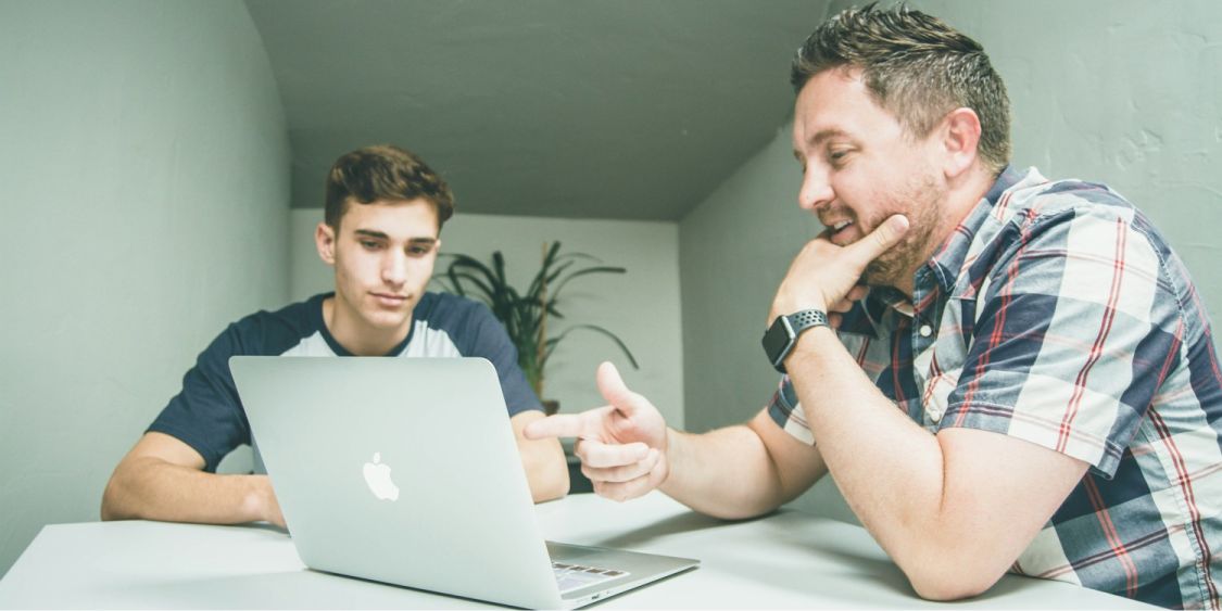 What Makes a Good Mentor: 10 Skills to Look Out For